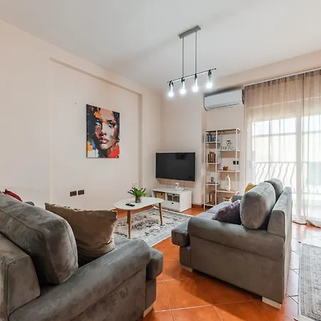 Apartment Solace By Tirana